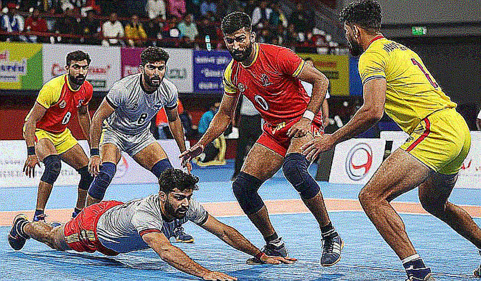 सुपर टैकल का सवाल: कबड्डी की नीलामी डिफेंडर को फर्नीचर क्यों समझती है सुपर टैकल का सवाल: कबड्डी की नीलामी डिफेंडर को फर्नीचर क्यों समझती है